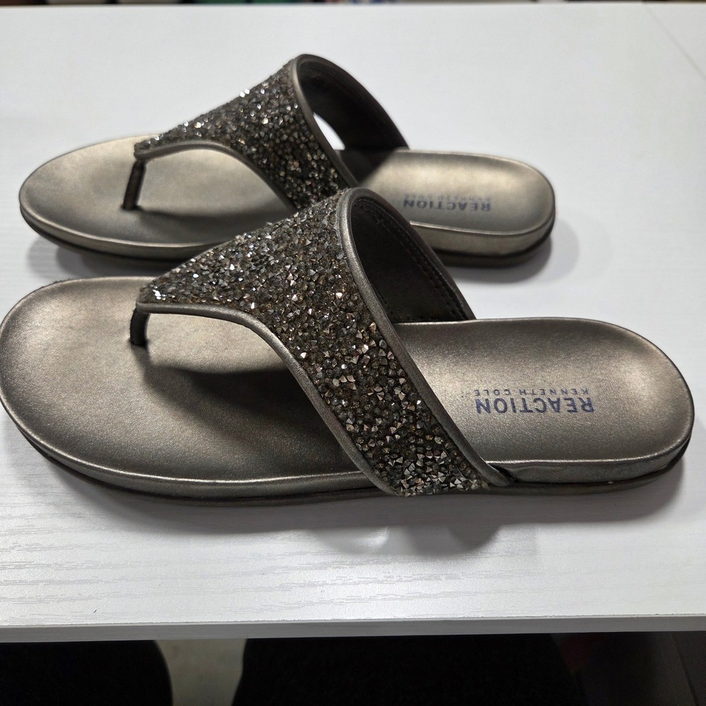 Kenneth Cole Reaction Women 7.5 Slim Slider Pewter Rhinestone Thong Sandals Gray - Picture 4 of 6